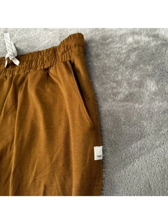 Vuori Performance Joggers Women's size XS Caramel Heather *See Measurements - Picture 2 of 4